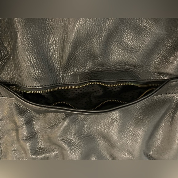 Motorcyclist Fox Creek Leather Bomber Jacket - Picture 6 of 17